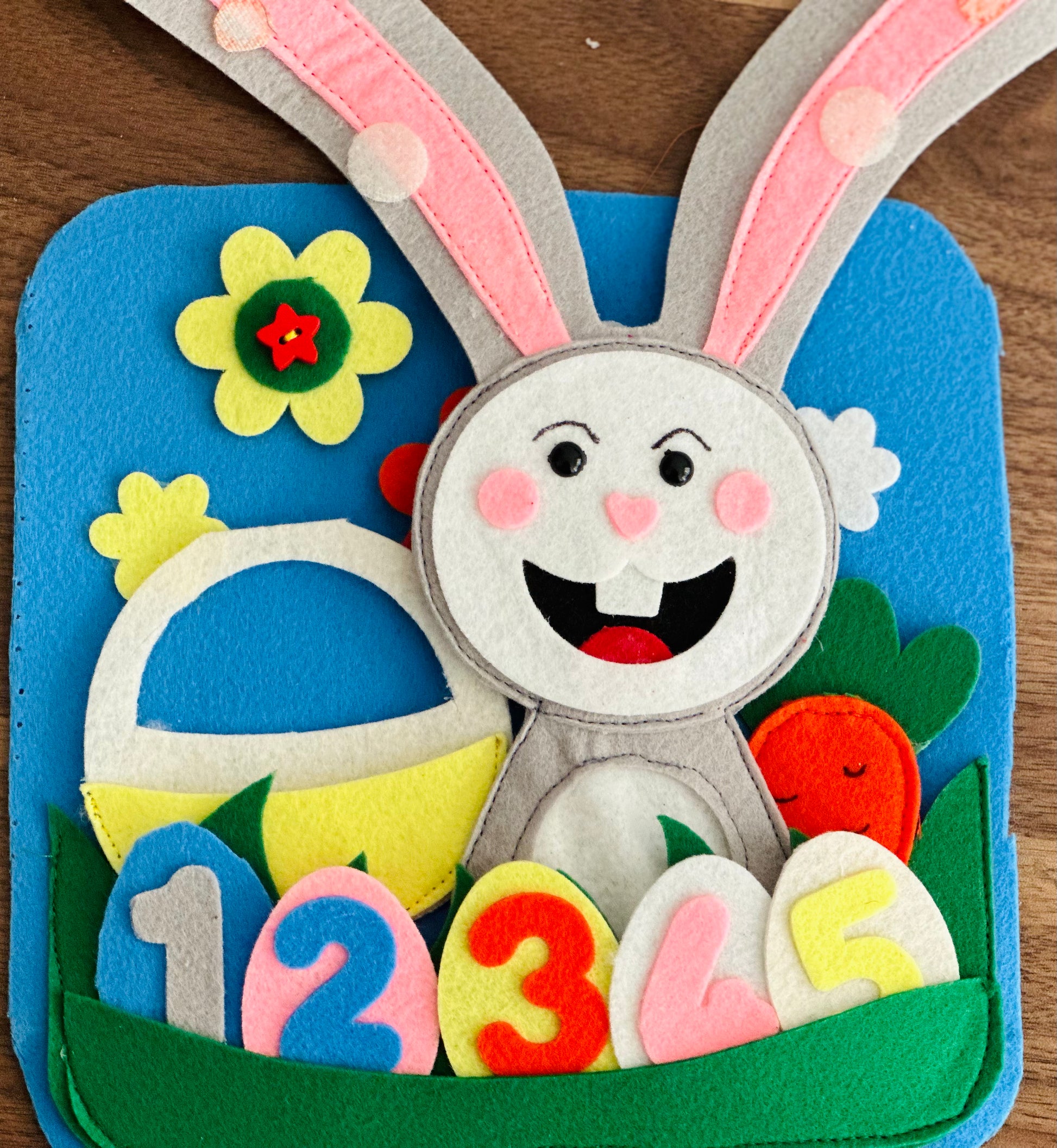 Animal Quiet Book (9 pages ) 8 inch *8 inch - yarnandyawn